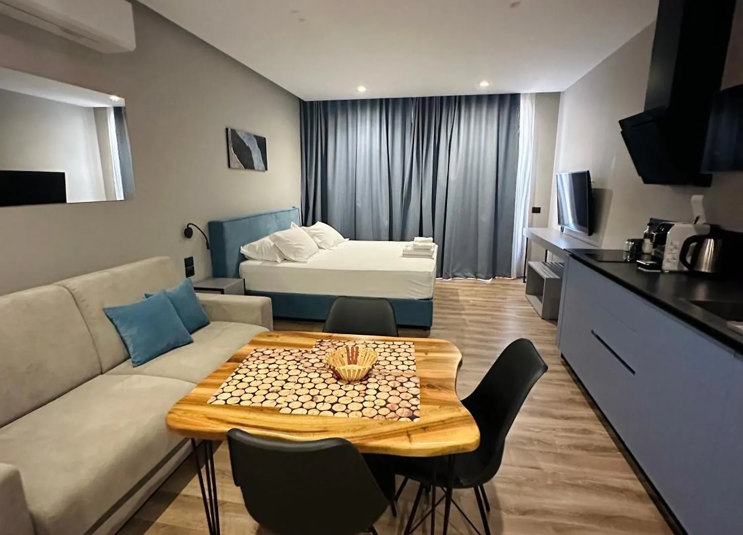 Lookout Apartments ساراندا