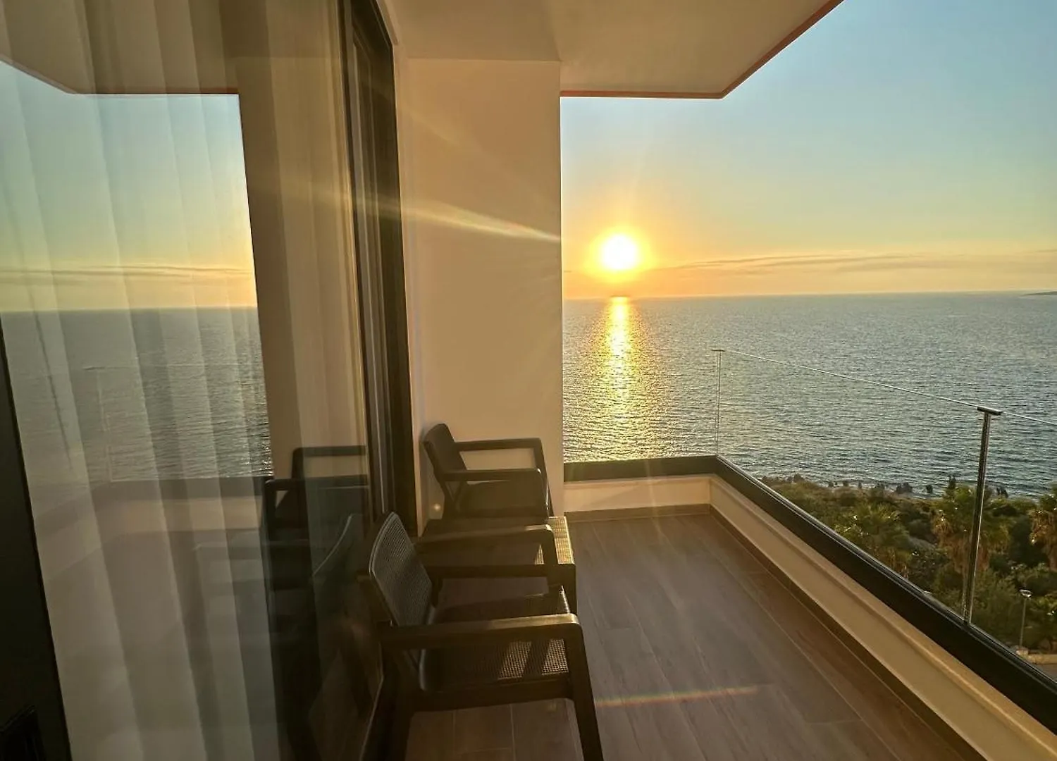 Lookout Apartments ساراندا