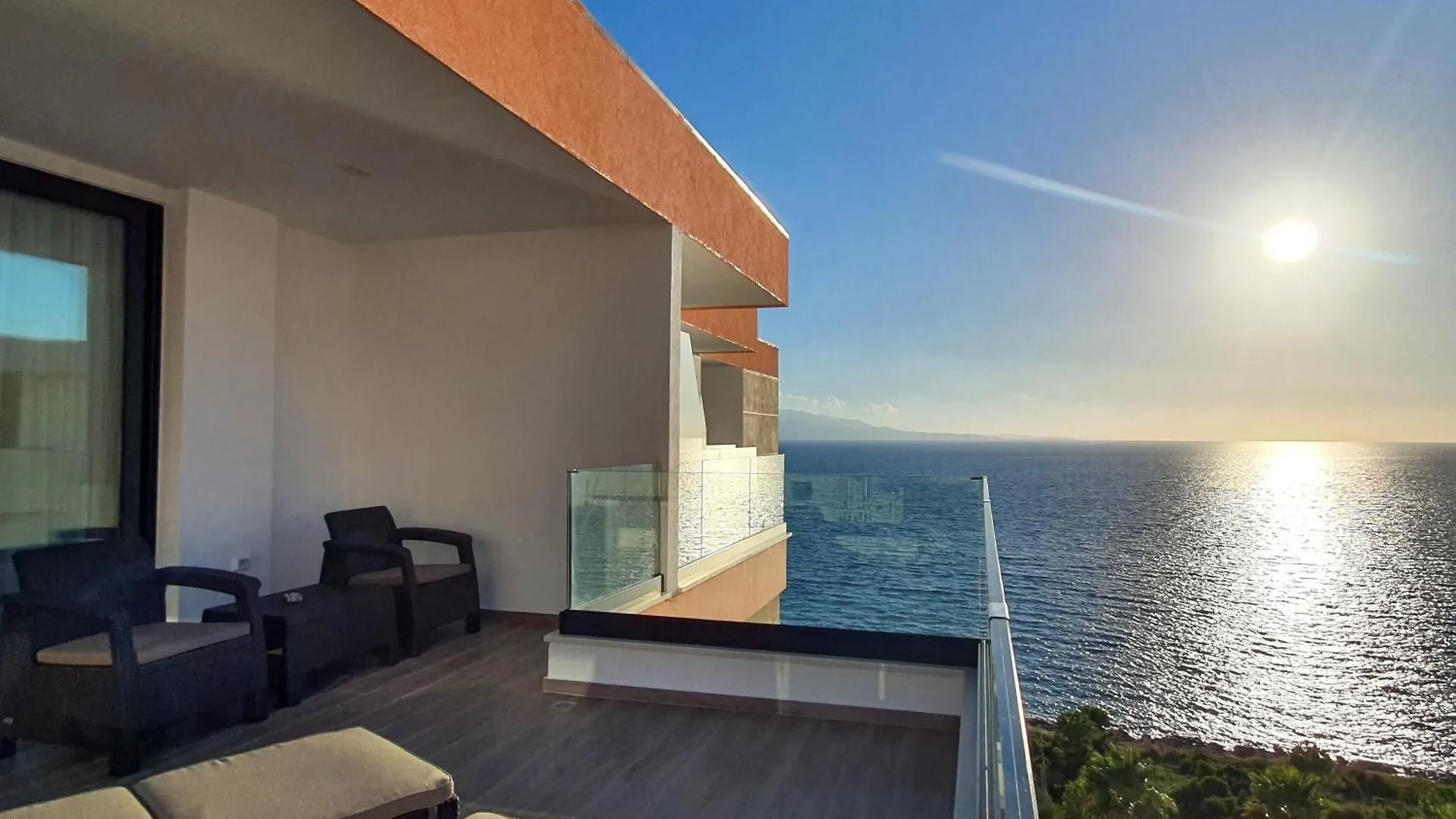 Lookout Apartments Σαράντα